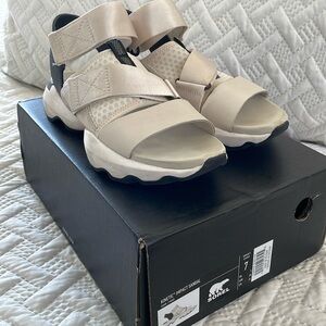 Sorel women’s Kinetic High Impact sandal